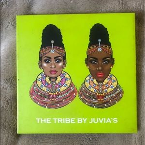 Julia’s place tribe eyeshadow palette